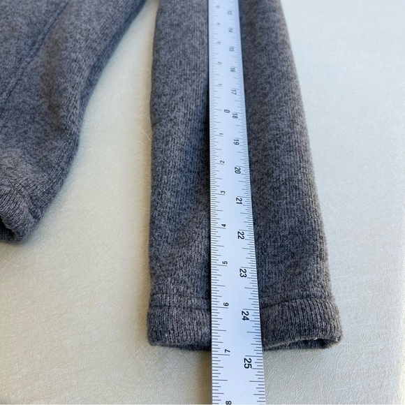 The North Face Maggy Gray Fleece
Pullover Quarter-Zip Sweater Women’s Size M - Picture 7 of 8